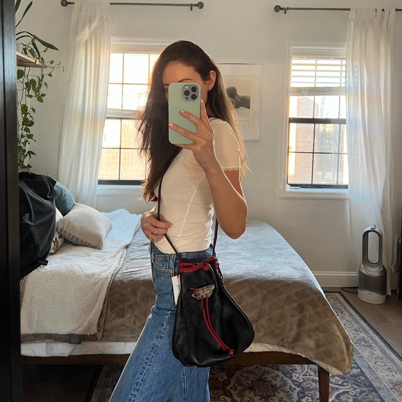 NWT IACOBELLA BUCKET BAG - Picture 4 of 4